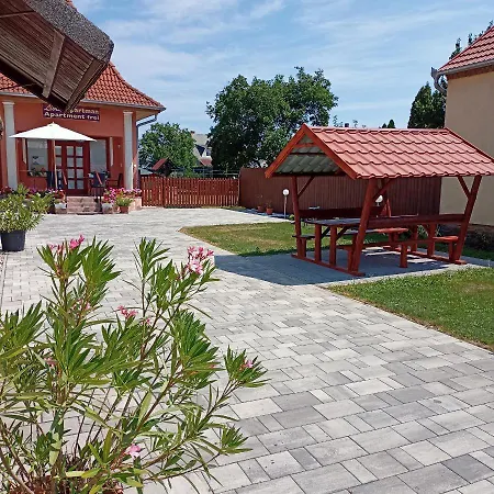 Livia Apartamento *